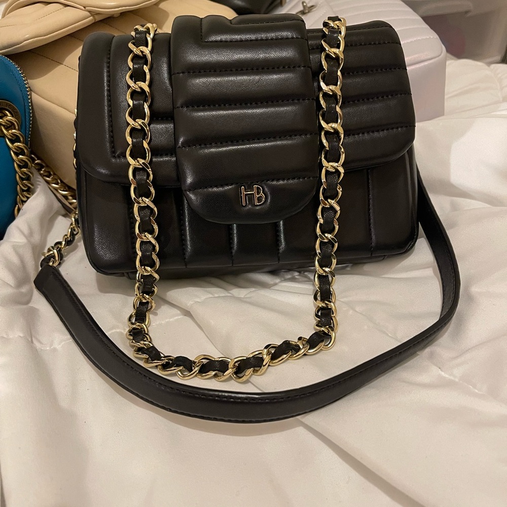 Henri Bendel 712